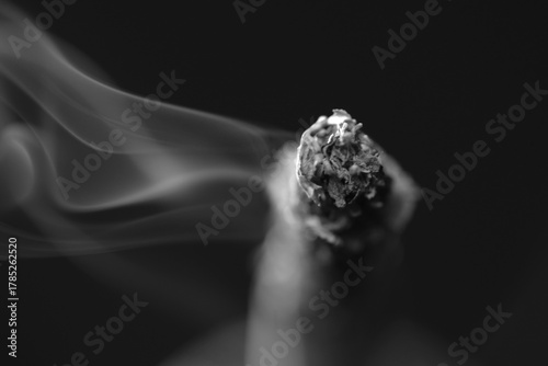 Foto Close up of cigarette smoke as background
