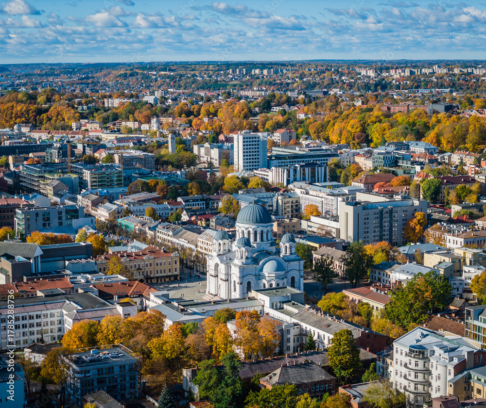 Obraz premium Soboras - St. Michael the Archangel Church Sobor. Aerial drone view photo of Kaunas city center and Laisves aleja, Liberty avenue in Kaunas. Autumn