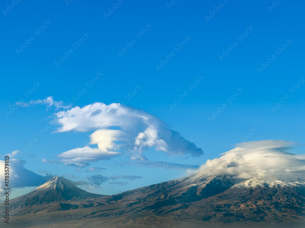 Fototapeta premium Mount Ararat during the day, view of the mountains with the city in the background, beautiful view of Yerevan. High quality