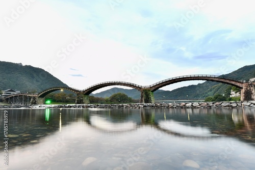 山口の美しい橋の錦帯橋