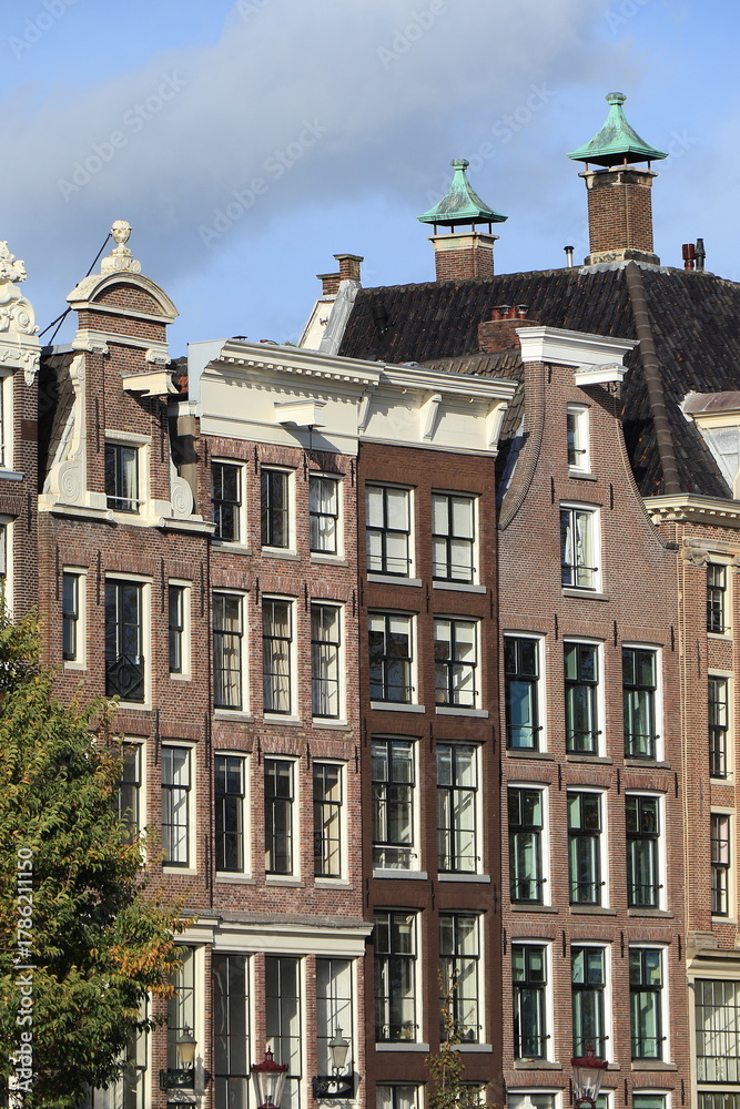 Fototapeta premium Oude Schans Canal House Facades in Amsterdam, Netherlands