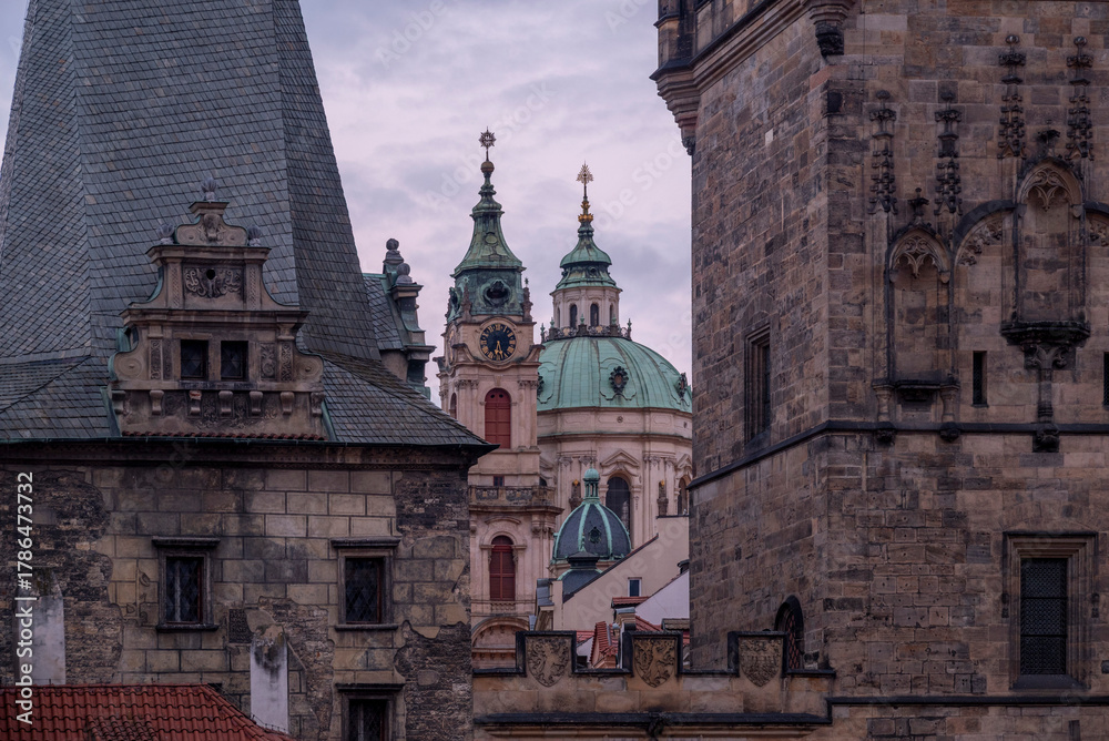 Obraz premium Day Light view at Prague