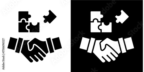 Collaboration Puzzle   Icon Set White Style Collection