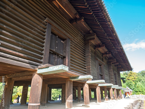 Cuadro en lienzo 天平の風薫る校倉造