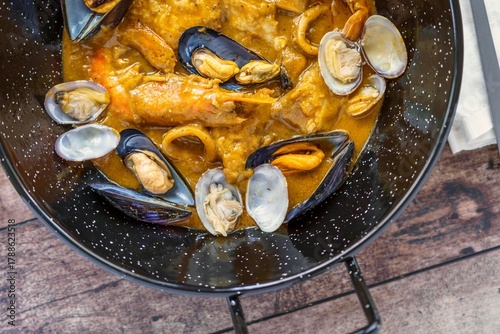 Photos Zarzuela de pescado, a stew of various fish and seafood that is very typical in the kitchens of the northern part of the Spanish Levante region