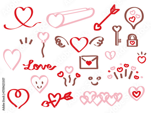 マーカーで描いたカラーのハートのアイコンセット