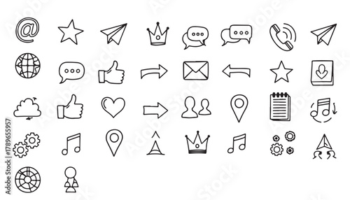 Doodle hand drawn web and social media icons