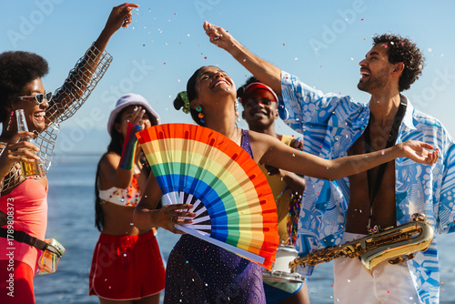 Canvas Print Celebrating at brazilian carnival by the sea