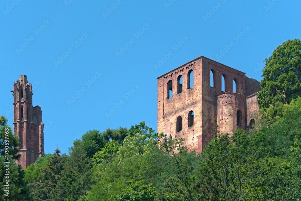 Fototapeta premium view of old ruins in woods (vers. 2)