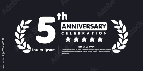 5th years anniversary celebration emblem. white anniversary award logo isolated with laurel wreath on black background. vector illustration template design for web banner