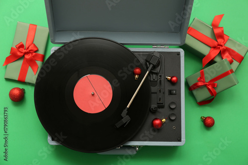 Vintage record player and g...