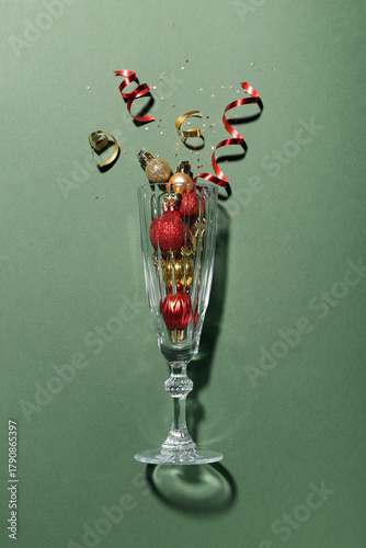 Champagne glass with Christ...