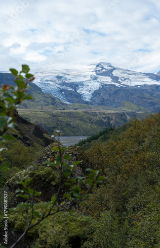 The lush valley of Þórsmörk (Thorsmork) in Iceland’s southern highlands — a dramatic landscape of moss-covered mountains, glacial rivers