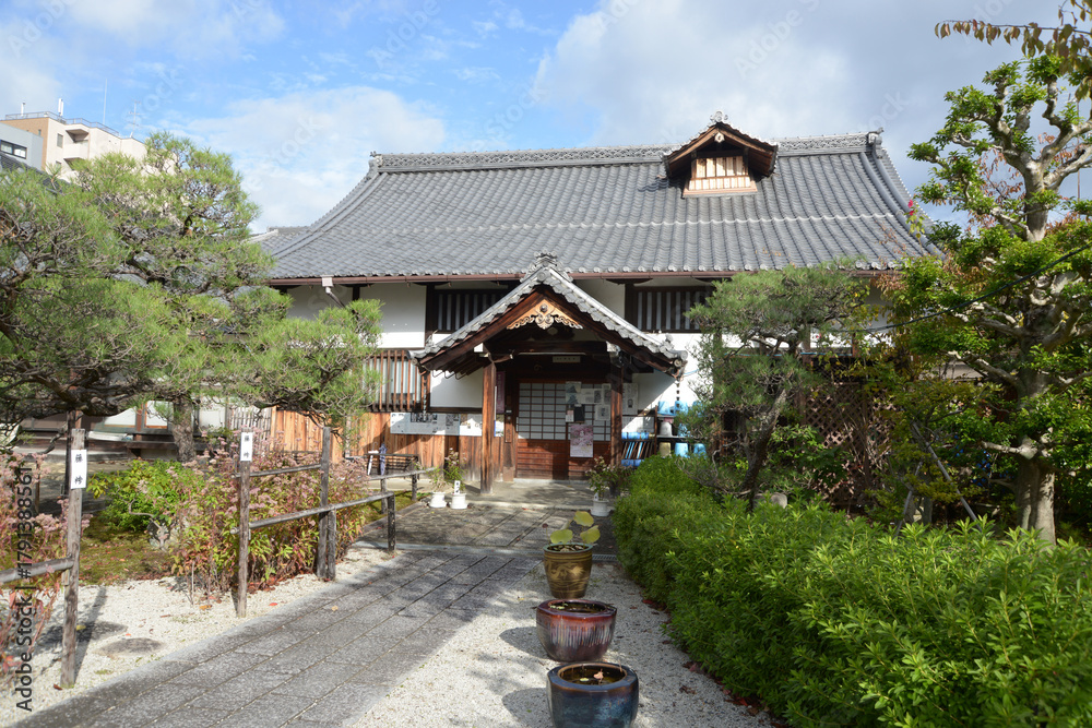 Fototapeta premium 鳴虎報恩寺 庫裏 京都市上京区小川通寺之内下ル