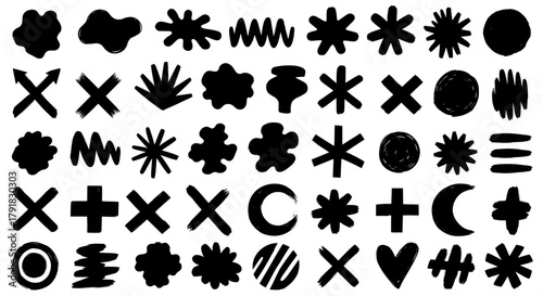 Doodle hand drawn shapes collection