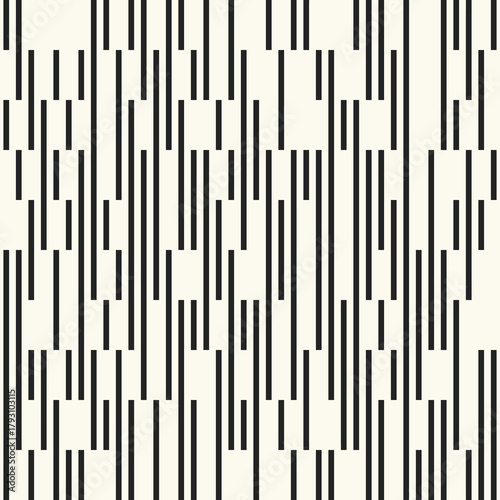 Monochrome Variegated Blocks Broken Striped Pattern