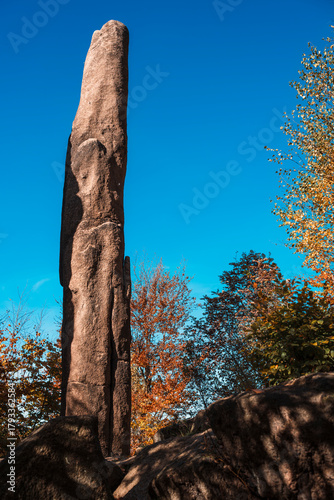 Fototapeta Naklejka Na Ścianę i Meble -  Natura, las, góry, drzewa, krajobraz, jesienią, drzew, skały, Polska, Krajobraz, Jesień, Dolny śląsk, 