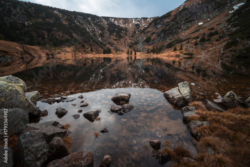 Fototapeta Naklejka Na Ścianę i Meble -  Natura, las, góry, drzewa, krajobraz, jesienią, drzew, skały, Polska, Krajobraz, Jesień, Dolny śląsk, 