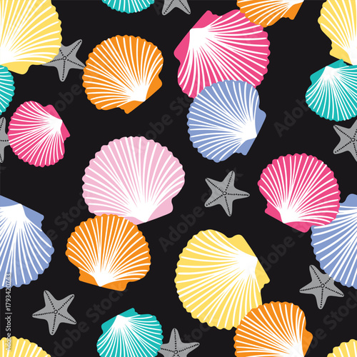 Multicolor Fun Clam Shells and Starfish Vector Seamless Pattern