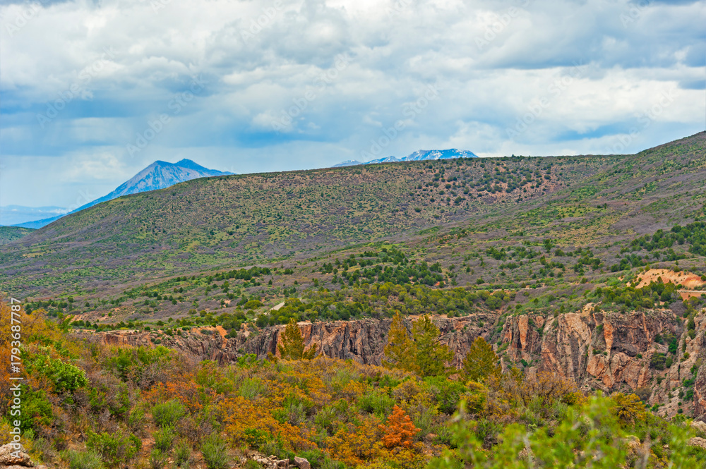 Obraz premium Black Canyon of Gunnison , USA. Gunnison National Park, famous for its steepest cliffs, deep canyons and oldest rocks.