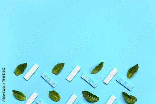 Fresh chewing gums with min...