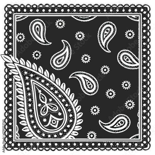 Bandana pattern with large paisley element