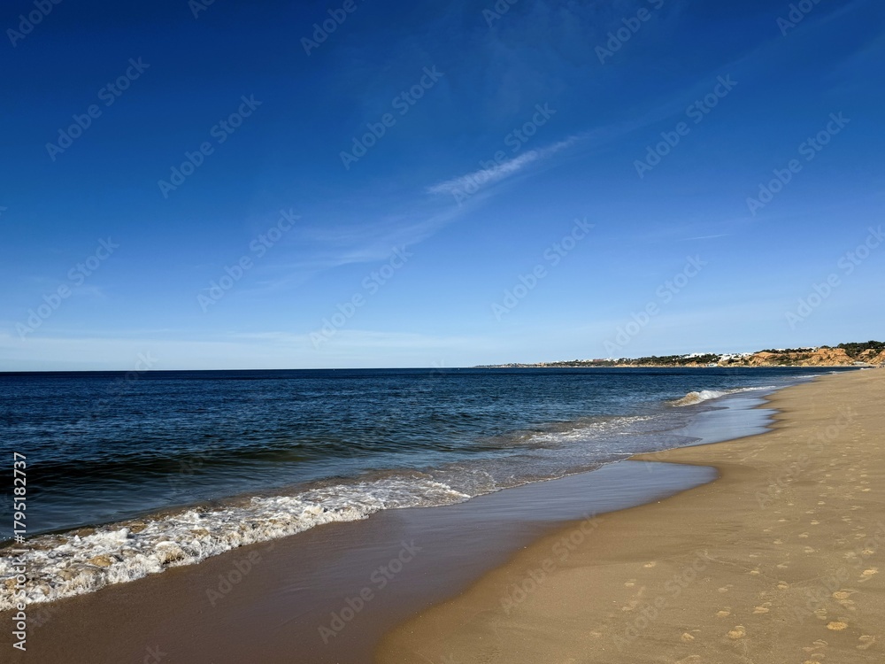 Fototapeta premium Faro beach coastline Portugal