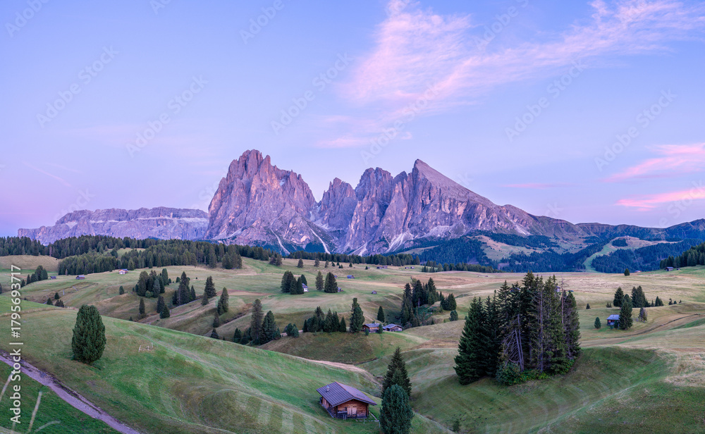 Fototapeta premium Famous view on Alpe di Siusi during blue hour sunset in the Italian Dolomites