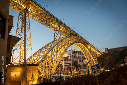 Oporto Puente de Don Luis I, Dom Luís I Bridge in Porto, Dom-Luís-I.-Brücke in Porto, ポルト ドン・ルイス1世橋, Pont Dom-Luís-I à Porto, Ponte Dom Luís I no Porto, 波尔图唐·路易斯一世大桥
