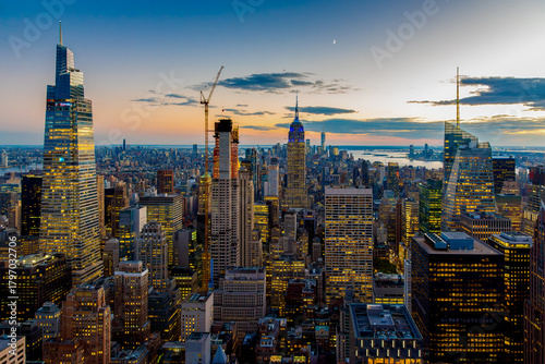 Sky with some clouds at sunset in Midtown Manhattan