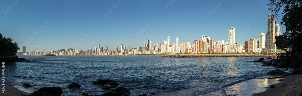 Fototapeta premium Panoramic view of the city of Balneario Camboriu, Santa Catarina, Brazil.