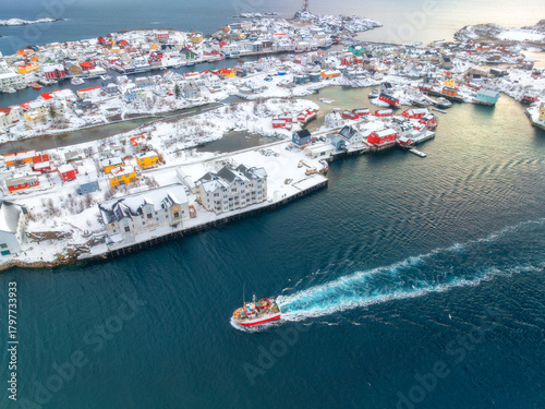Aerial view of floating fis...