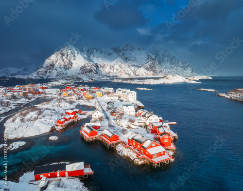 Aerial view of snowy Hennin...