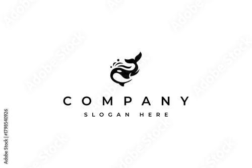 Orca Whale Logo Vector Inspiration. Whale Mammal Fish Animal Vector Template