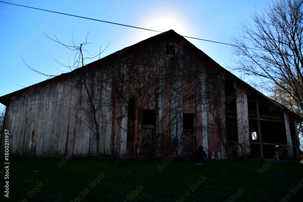 Obraz premium Old Barn