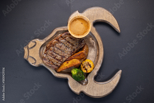 Delicious tender lamb meat, perfectly cooked for a rich and natural flavor.