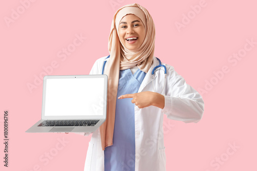Female Muslim medical stude...