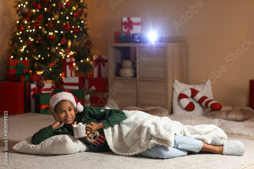 Cute African-American girl ...