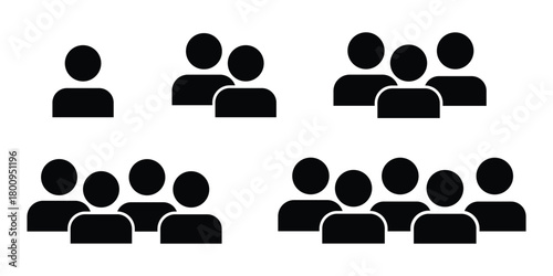 people group icons. Set of people icon representing group size. small, medium and large group symbol set.