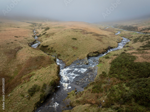 Fotografija River Tawe and tributary