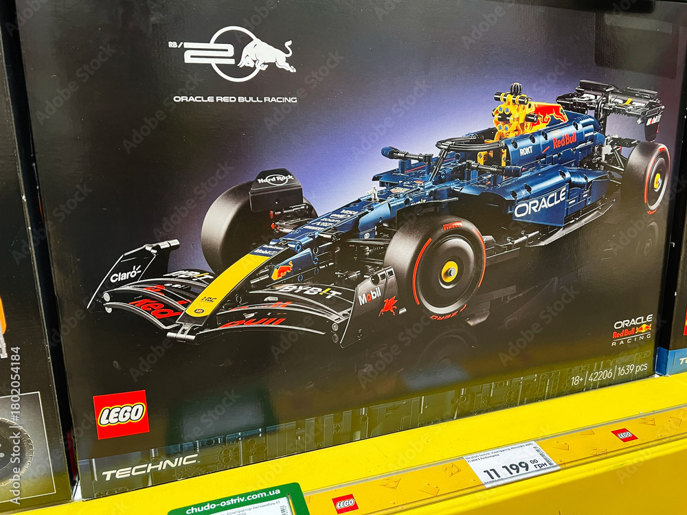 Naklejka premium Lego Technic Formula One car by Oracle Red Bull Racing on display in store packaging