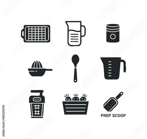 Kitchen preparation utensil icons set