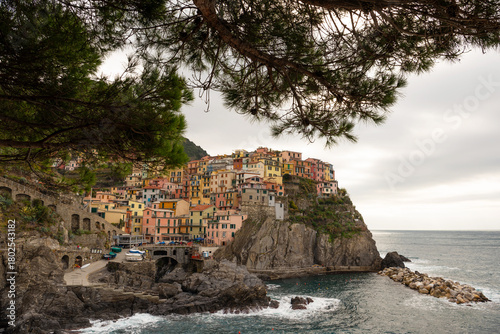 Manarola seaside village in autumn, Cinque Terre, Ligury, Italy
