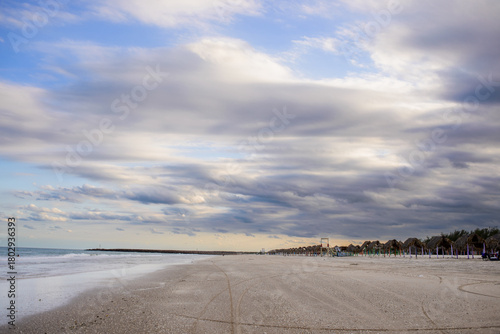 Wallpaper Mural Atardecer en la playa Torontodigital.ca