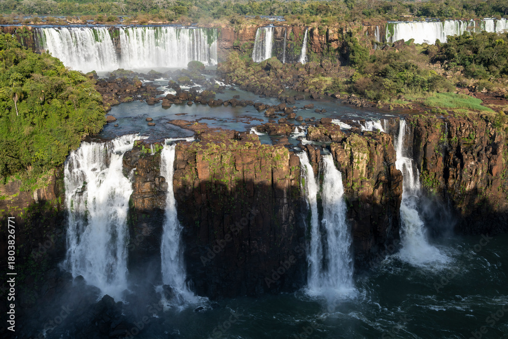 Fototapeta premium Beautiful view to rainforest waterfalls in Iguaçu Falls