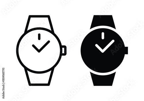Minimalist Watch Design in Black and White for Modern Aesthetics