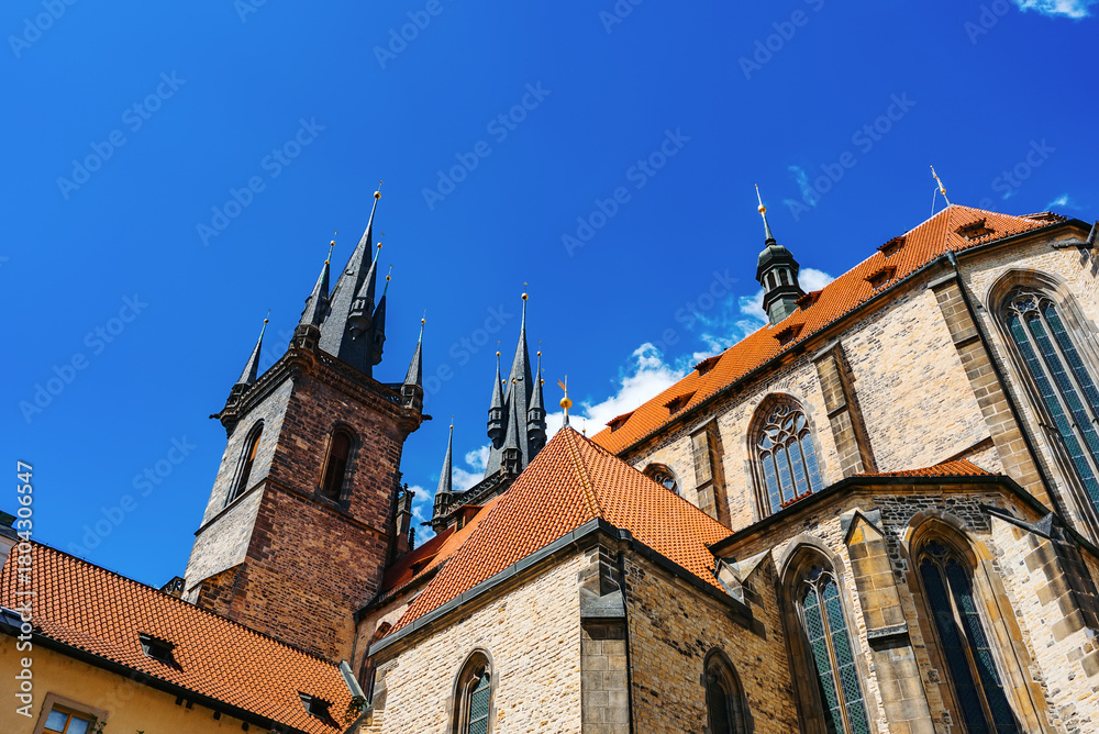 Fototapeta premium Iconic Tyn Church towers dominate Prague skyline.