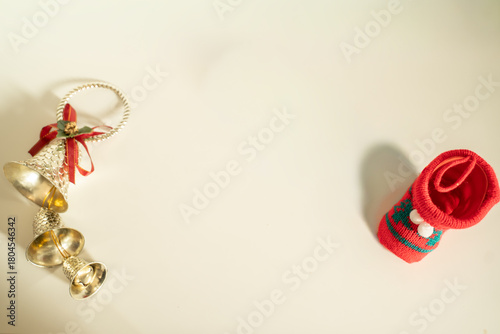 Photography クリスマスのベルと赤いブーツのテクスチャー