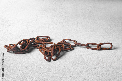 Fotografía Close up of the rusty chain