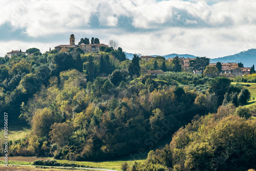 Billede på lærred Panoramic view of Luciana, a hamlet of Fauglia, in the province of Pisa, Italy